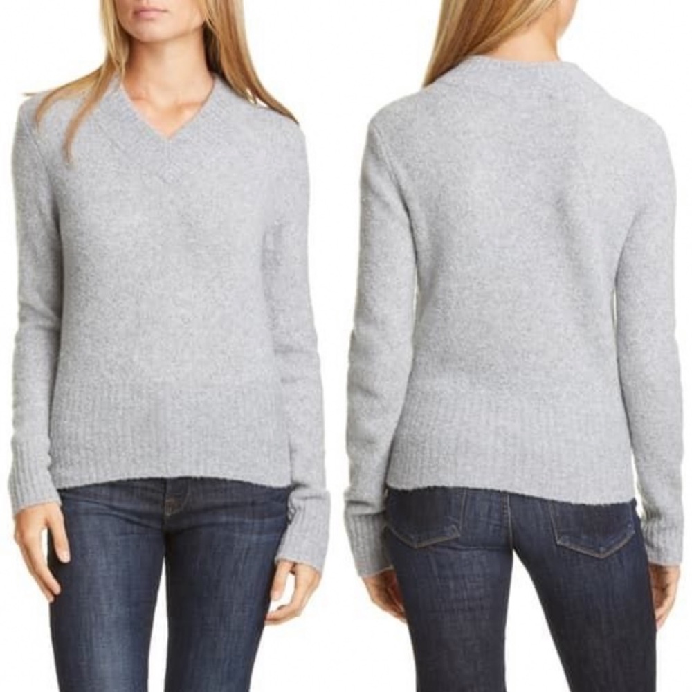 Lewit V- Neck Boucle Textured Sweater